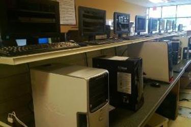 Milwaukee PC - Racine
