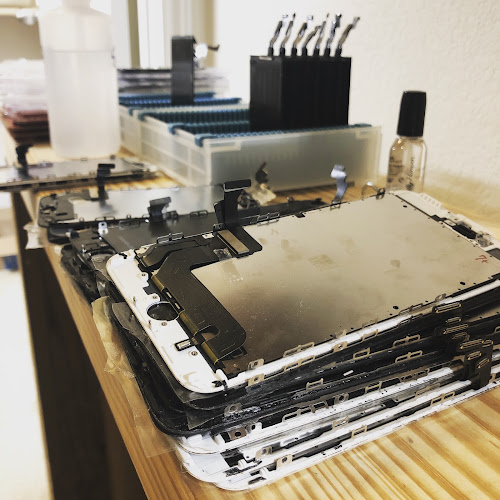Mobile Phone Repair