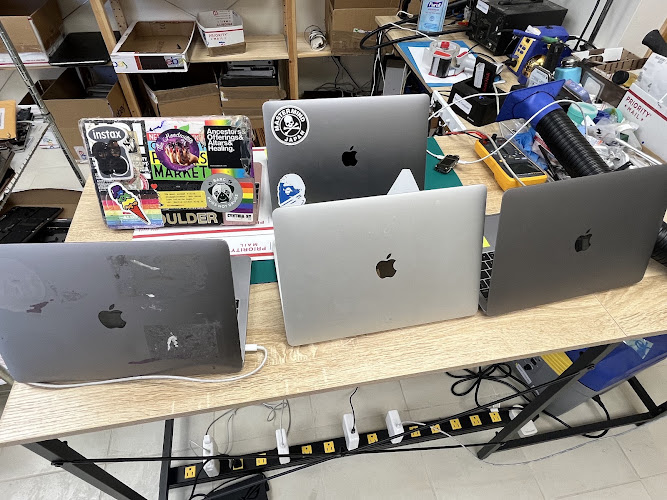 Roytek Computer(Mac and PC Repair Services)