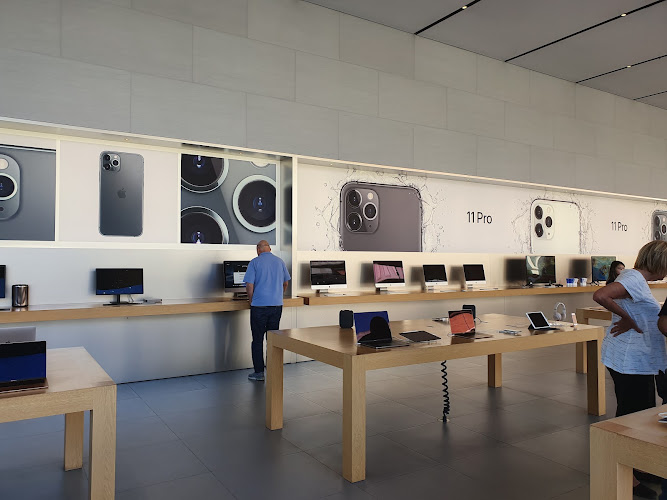 Apple Stanford Shopping Center
