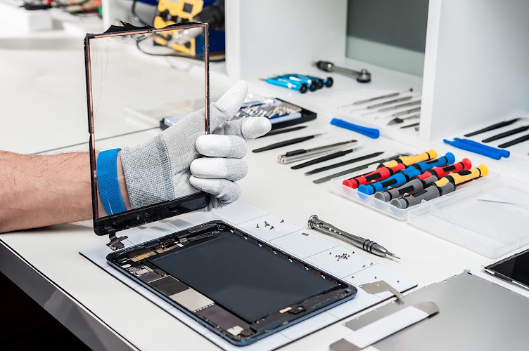 We Fix - Tech Repair Shop
