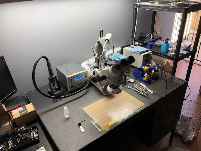 Custom iPhones and Repairs
