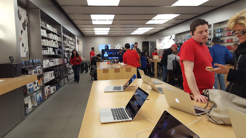 Apple Hilldale
