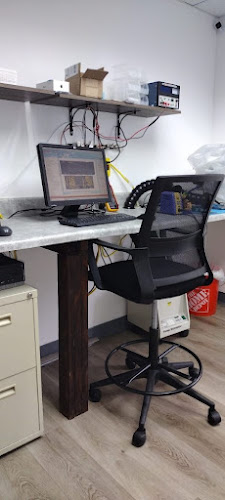Cell Phone Repair Lab