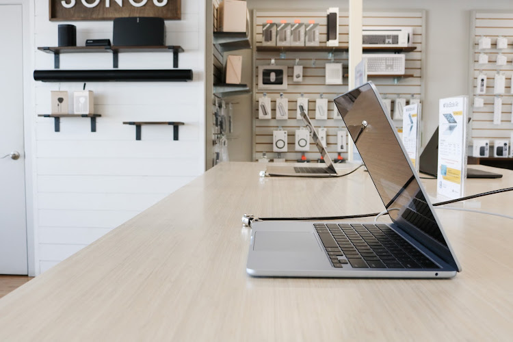 Computer Hardware Inc. - Apple Authorized Service Provider and Premier Partner
